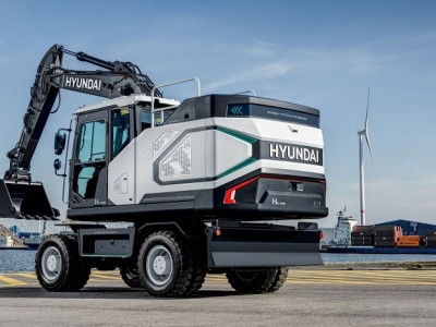 Hyundai HW155H : la pelle excavatrice à hydrogène primée à Bauma 