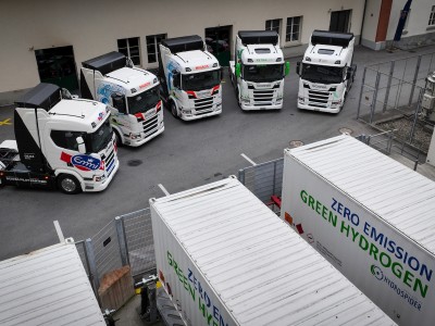 Scania livre cinq camions &agrave; hydrog&egrave;ne en Suisse : un test grandeur nature chez quatre transporteurs