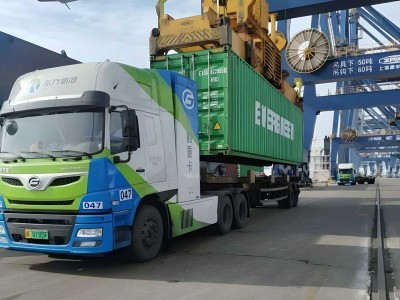 Moins cher que le diesel : ce port chinois d&eacute;carbone sa logistique avec 100 camions &agrave; hydrog&egrave;ne