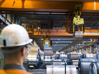 ArcelorMittal suspend deux projets d'acier vert à base d'hydrogène