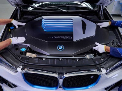 Pourquoi BMW mise toujours sur la voiture &agrave; hydrog&egrave;ne