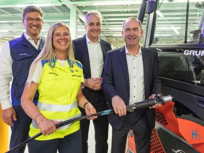 Dans cette usine, BMW d&eacute;ploie 6 km de canalisations pour alimenter 320 v&eacute;hicules &agrave; hydrog&egrave;ne