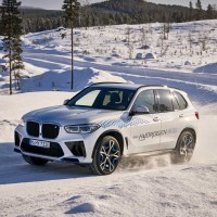 Le BMW iX5 &agrave; hydrog&egrave;ne passe l'&eacute;preuve du froid 