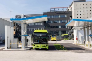 Dans cette ville d'Italie, les bus roulent d&eacute;sormais gr&acirc;ce &agrave; de l'hydrog&egrave;ne produit localement