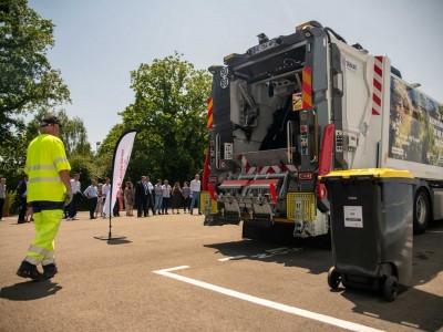 La Roche-sur-Yon déploie sa première benne à ordures à hydrogène