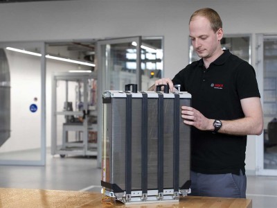 Bosch se lance dans la production de piles à combustible