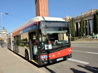 Barcelone reçoit ses premiers bus articulés à hydrogène