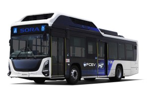 Moins d'&eacute;nergie embarqu&eacute;e, plus d'autonomie... Toyota lance son nouveau bus &agrave; hydrog&egrave;ne