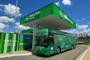 Au Br&eacute;sil, ce bus touristique carbure &agrave; l'hydrog&egrave;ne vert