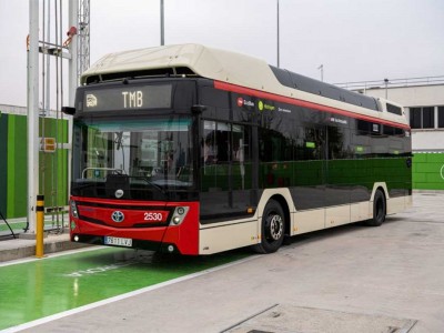 Barcelone reçoit son premier bus à hydrogène