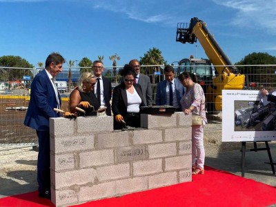 Cannes pose la première pierre de sa future station hydrogène
