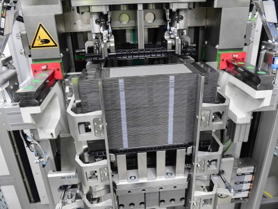Pile hydrogène : Volvo et Daimler démarrent une production pilote
