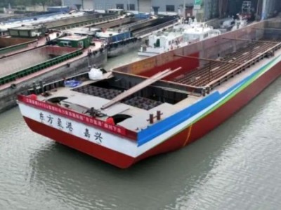 La Chine inaugure son premier porte-conteneurs fluvial à hydrogène