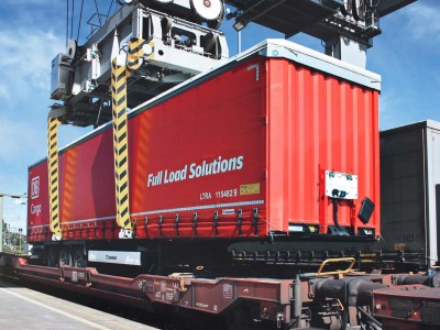 Transport d'hydrogène : le ferroviaire pour remplacer les camions ?