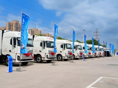 30 camions livr&eacute;s, 1 500 pr&eacute;vus... Dongfeng acc&eacute;l&egrave;re dans le poids lourd &agrave; hydrog&egrave;ne