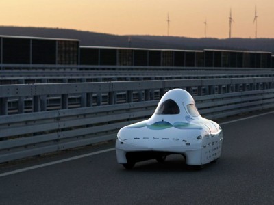 Cette petite voiture a parcouru 2488 kilomètres avec moins de 1 kg d'hydrogène