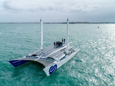 Energy Observer : le navire à hydrogène reprend la mer