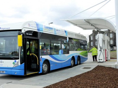 Vers de nouveaux modes de stockage de l'hydrogène dans les bus à pile à combustible ?