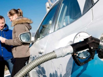 Stations &agrave; hydrog&egrave;ne : un guide de d&eacute;ploiement pour les collectivit&eacute;s
