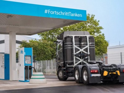 Volvo, Daimler, Toyota, TotalEnergies... une grande alliance pour les poids lourds &agrave; hydrog&egrave;ne se pr&eacute;pare en Allemagne