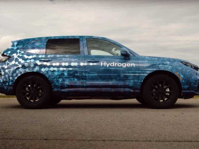 Le Honda CR-V &agrave; hydrog&egrave;ne saura m&ecirc;me faire le caf&eacute; !