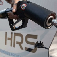 Crise de l'hydrog&egrave;ne : HRS vend son si&egrave;ge et mise sur les data centers