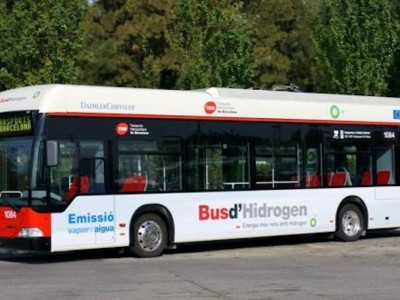 Barcelone va s'équiper de bus à hydrogène