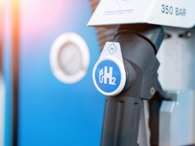 Compression thermique de l'hydrog&egrave;ne : un syst&egrave;me innovant pour les stations du futur
