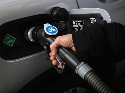 BMW, Hyundai, Stellantis et Toyota veulent plus de stations hydrogène