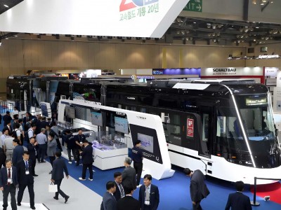 Hyundai présente son premier tramway à hydrogène