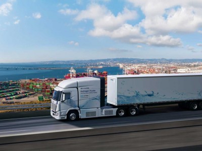 Hyundai acc&eacute;l&egrave;re le d&eacute;ploiement de ses poids lourds &agrave; hydrog&egrave;ne au Canada