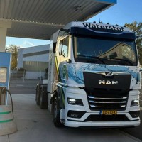 6 pays travers&eacute;s, 3 800 km parcourus... ce camion &agrave; moteur hydrog&egrave;ne valide sa travers&eacute;e de l'Europe