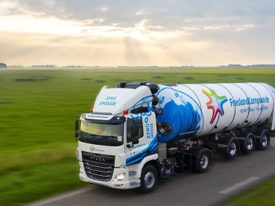 Ce camion de ramassage de lait carbure à l'hydrogène