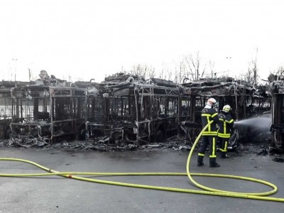 Un incendie impressionnant : à Belfort, sept bus hydrogène détruits par les flammes