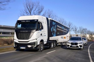 Camion hydrog&egrave;ne : deux Iveco S-eWay Fuel Cell pour BMW