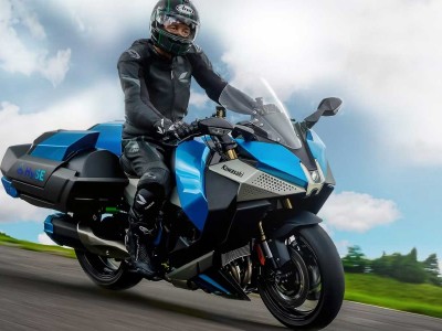 Face au casse-t&ecirc;te du stockage, Kawasaki acc&eacute;l&egrave;re sur l'hydrog&egrave;ne liquide