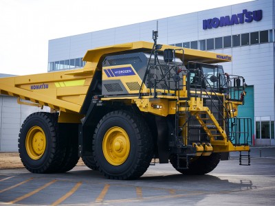 Komatsu dévoile son camion minier à moteur hydrogene