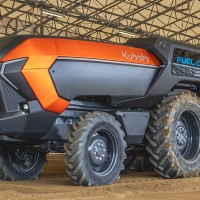 A hydrogène et sans pilote... Kubota imagine le tracteur du futur !