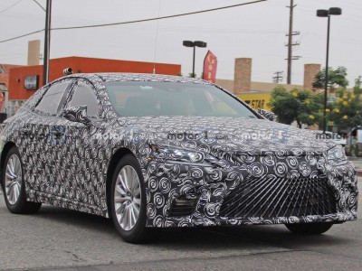 La Lexus LS à hydrogène est de sortie