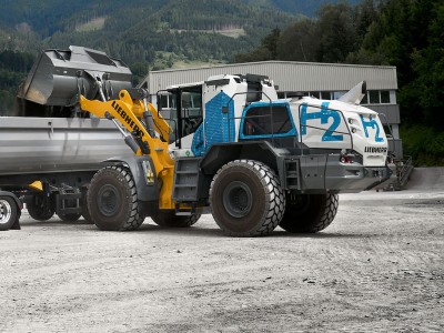 A moteur hydrogène, cette chargeuse sur pneus est unique au monde