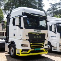 Le MAN hTGX à moteur hydrogène intègre la flotte de Hylane