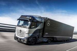 A hydrog&egrave;ne liquide, le Mercedes GenH2 d&eacute;butera ses premiers tests clients en 2024