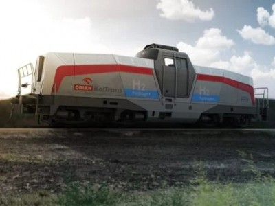 Pesa dévoile un prototype de locomotive à hydrogène