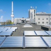 Sans &eacute;lectrolyse ni &eacute;lectricit&eacute;... cette startup transforme l'eau et le soleil en hydrog&egrave;ne