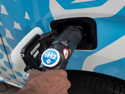 L'Europe valide 200 millions d'euros pour acc&eacute;l&eacute;rer l'industrie des batteries et de l'hydrog&egrave;ne en Espagne