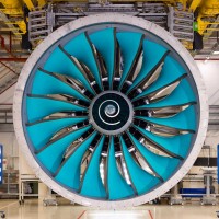 Hydrog&egrave;ne et aviation : un rapport souligne son r&ocirc;le cl&eacute; dans la d&eacute;carbonation du secteur