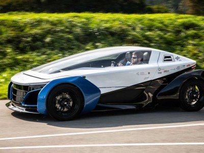 SLRV : la petite voiture &agrave; hydrog&egrave;ne entame ses premiers tests