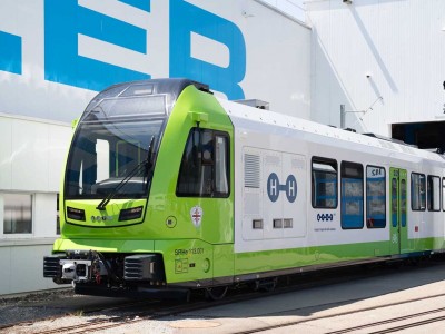 En Sardaigne, Stadler d&eacute;voile un train &agrave; hydrog&egrave;ne in&eacute;dit pour les voies &eacute;troites