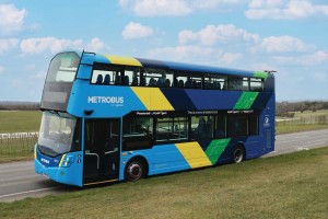 Surrey déploie la plus grosse flotte de bus hydrogène du Royaume-Uni