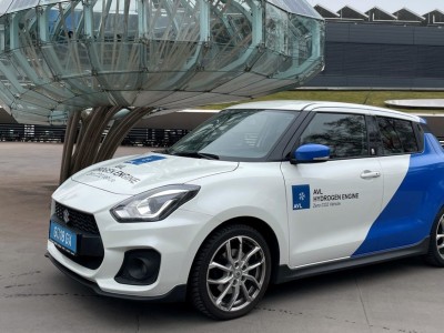Avec sa Swift &agrave; hydrog&egrave;ne, Suzuki prouve que le moteur thermique peut encore survivre